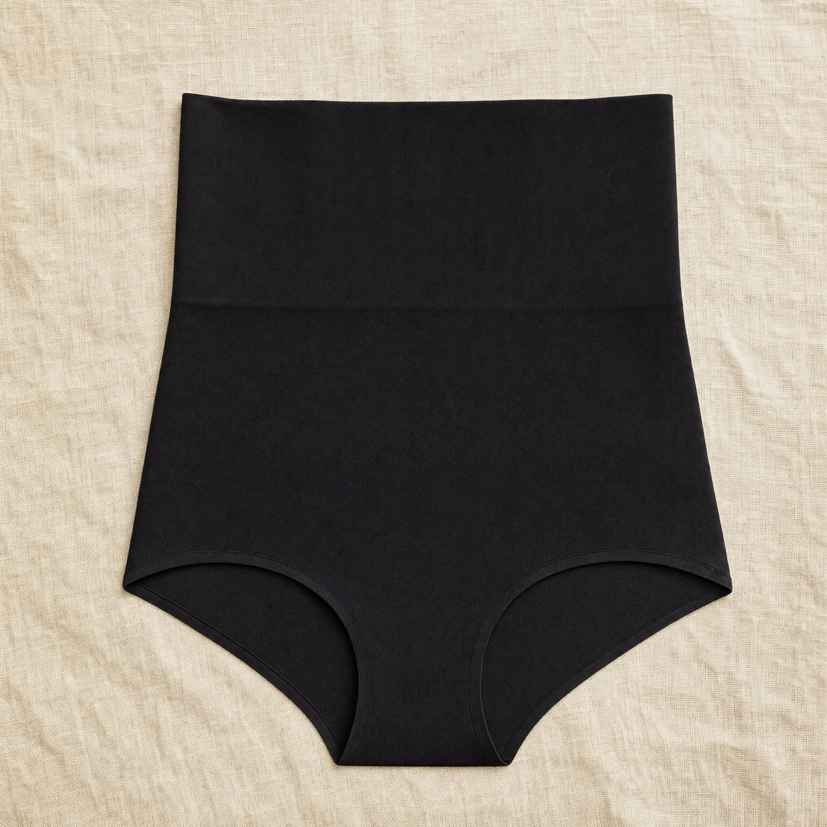 La Douce, culotte gainante post-partum – coloris noir